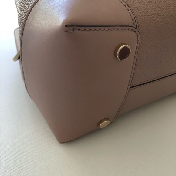 SOLD! NWT! Cute Michael Kors Handbag - Picture 11 of 16